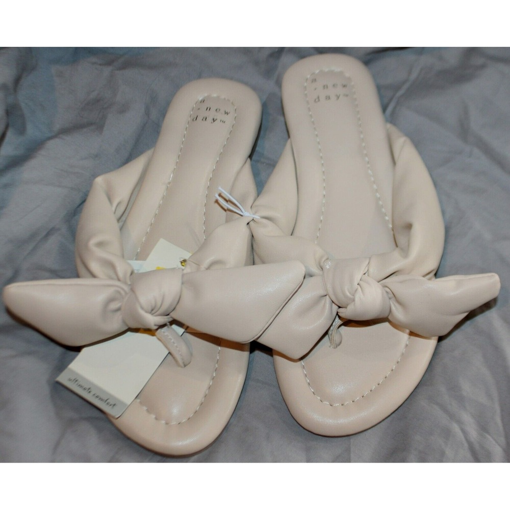 A New Day Womens Tan Adley Faux Leather Bow Thong Strap Flip Flop Sandals 6